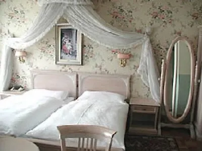 سنترال كونتيننتال فندق