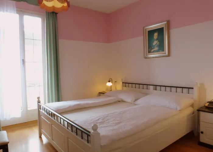 Continental 3* Unterseen