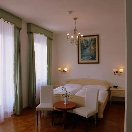 Continental Hotel Unterseen