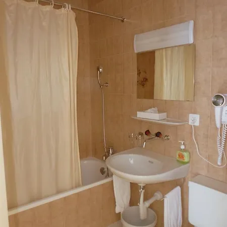 מלון Continental Unterseen